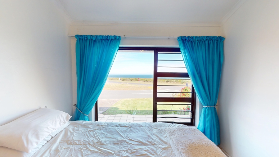 3 Bedroom Property for Sale in Palmiet Western Cape